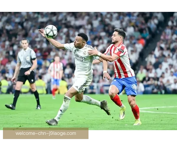 皇家马德里4-0赫罗纳迎来六分大战胜利加冕西甲榜首 皇家马德里4-0赫罗纳迎来六分大战胜利加冕西甲榜首